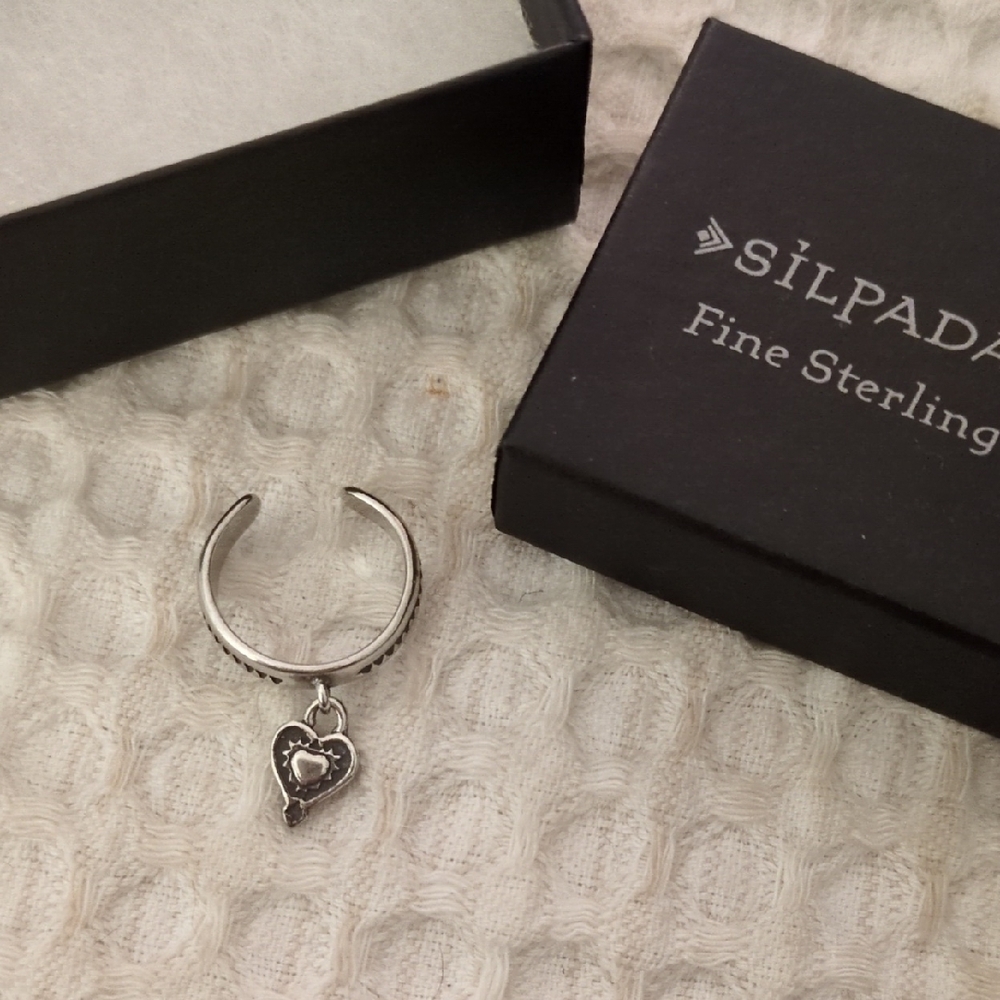 Silpada Silver Heart Charm Ring
